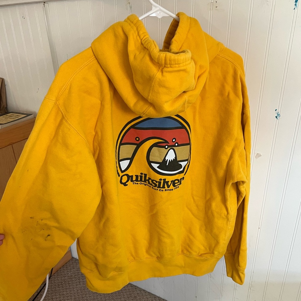 QUIKSILVER HOODIE - YELLOW MEDIUM
